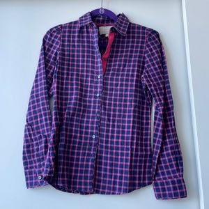 Banana republic plaid button up shirt, women’s extra small